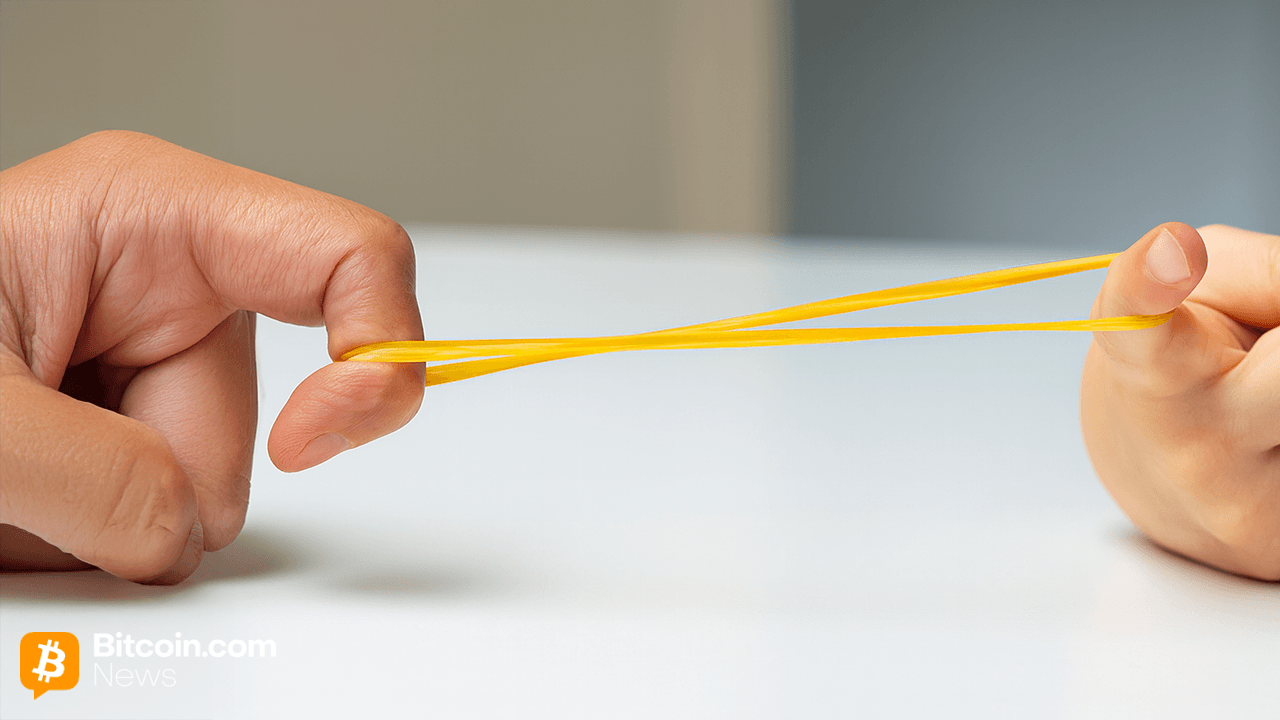 Bitcoin Price Watch: Technical Tension Builds Near 7K Resistance Bitcoin Price Watch: Technical Tension Builds Near 7K Resistance