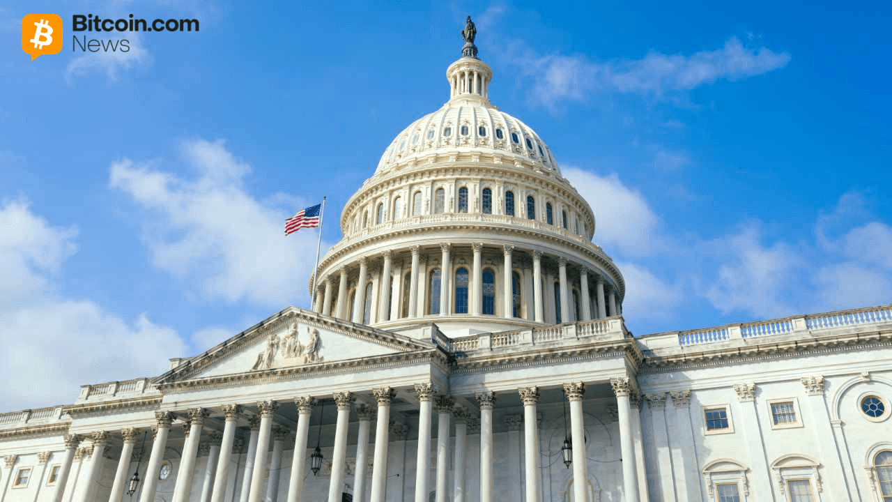 Analyst Predicts Massive Crypto ETF Flood Once Washington Breaks the Shutdown Deadlock