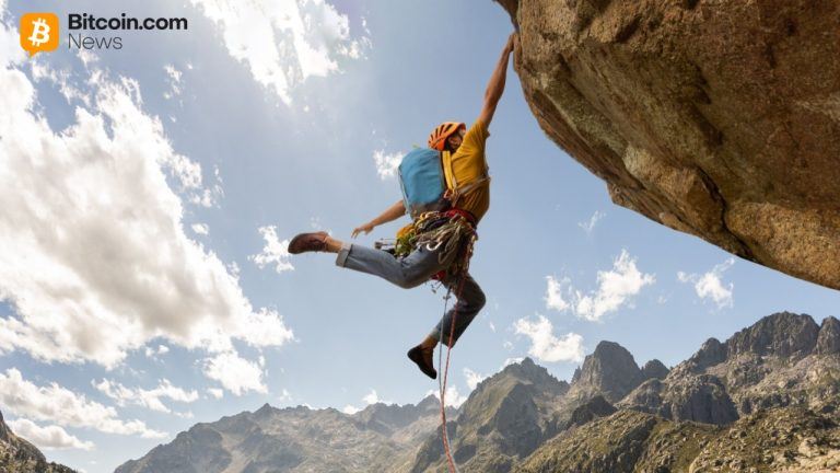 Crypto Holds Firm Ahead of Key Central Bank Decisions