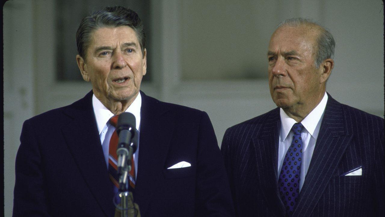 Jerome Powell Hermético sobre la Economía en el Último Discurso Jerome Powell Hermético sobre la Economía en el Último Discurso