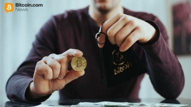 Bitcoin ETFs Add $664 Million as Assets Top $100 Billion Again