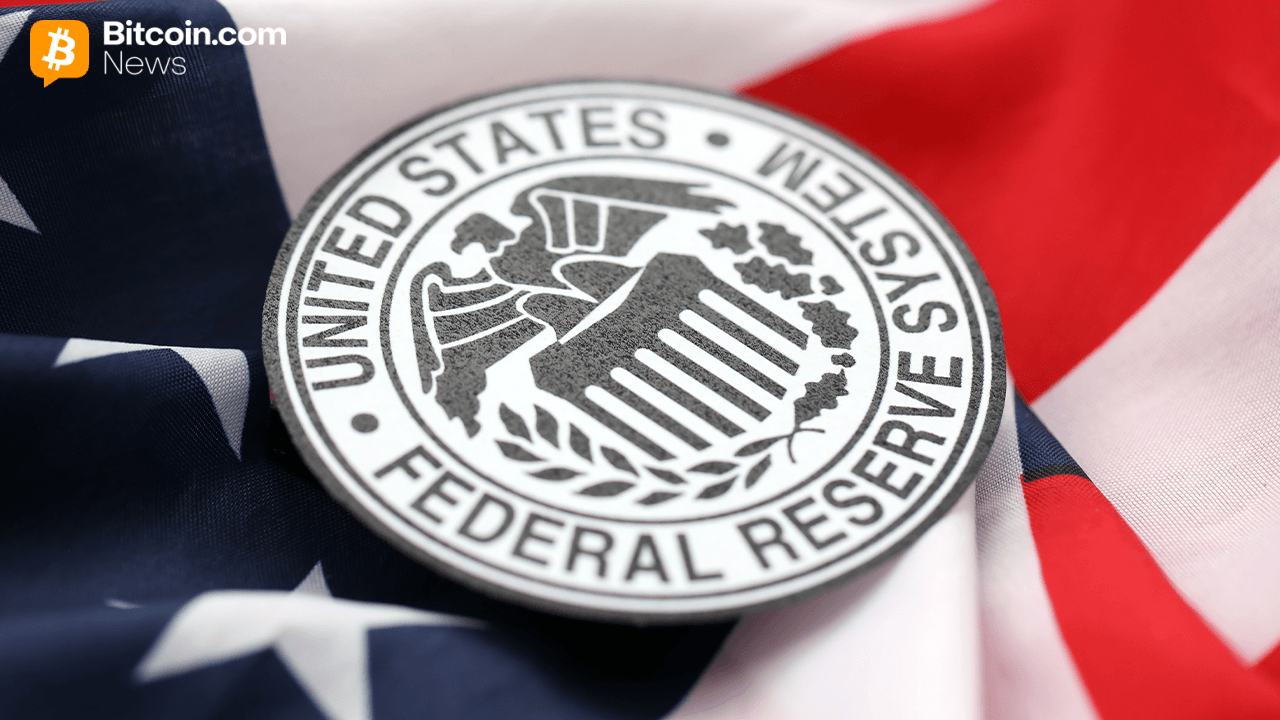 Federal Reserve Holds Interest Rates Steady at 3.5–3.75%