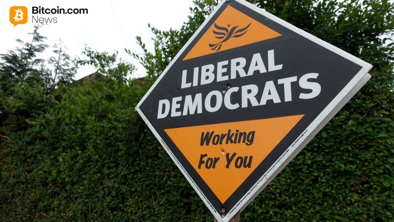 UK Opposition Urges Watchdog to Probe Nigel Farage’s Crypto Dealings