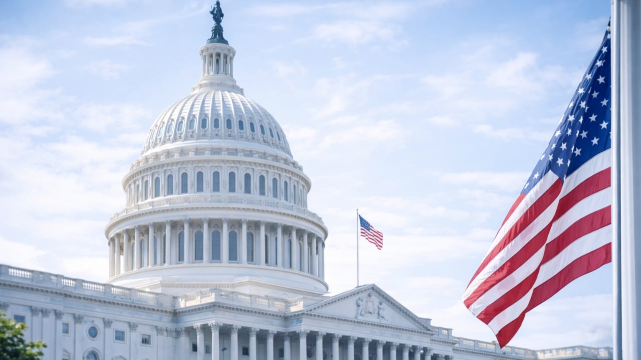 1,200 Tech Companies Push Senate to Pass CLARITY Act Quickly as US Crypto Rules Face Global Pressure