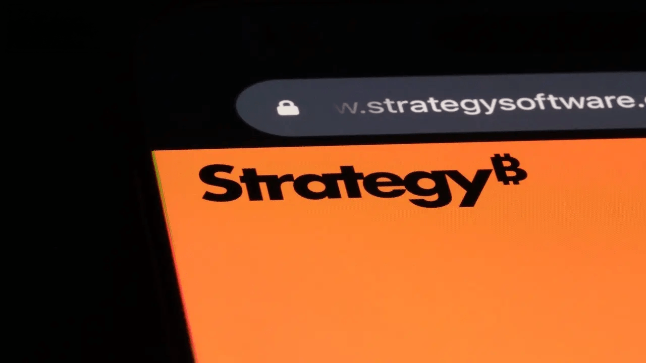 Michael Saylor’s Pivot, Blackrock’s New ETP, and More