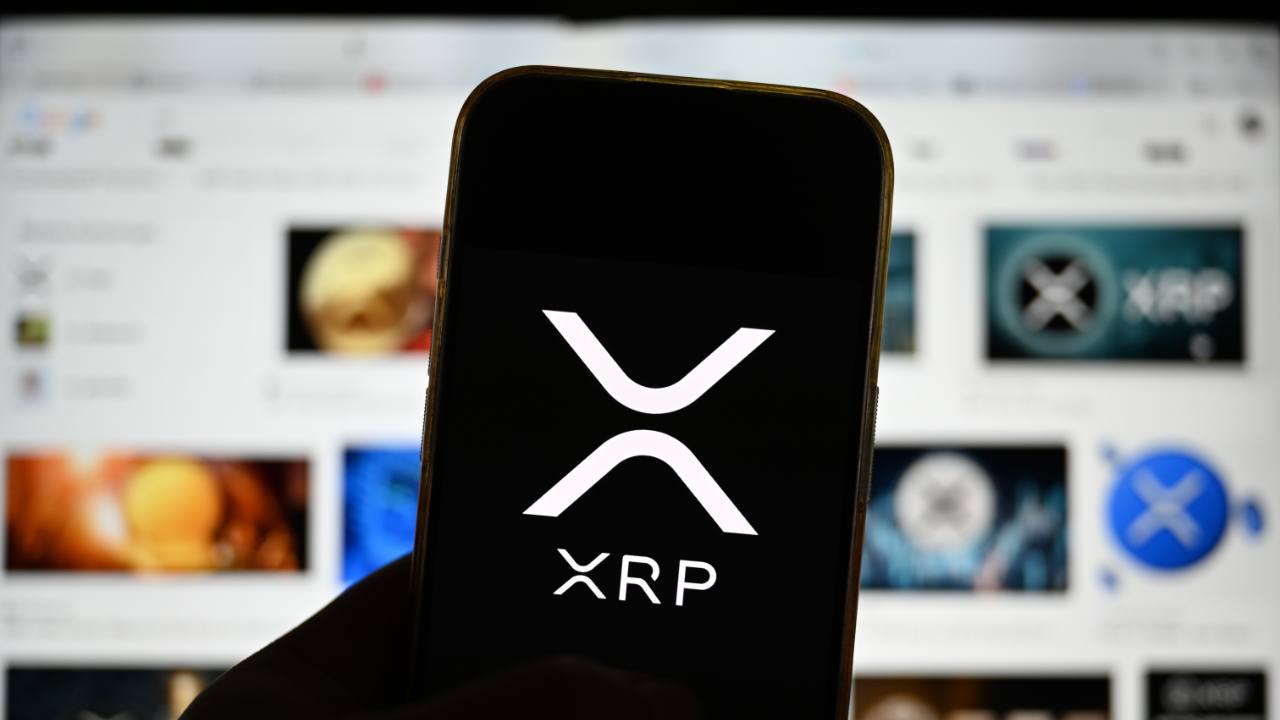 XRP Gains From RLUSD Growth as $900M Trading Boom Deepens Liquidity, Evernorth Says
