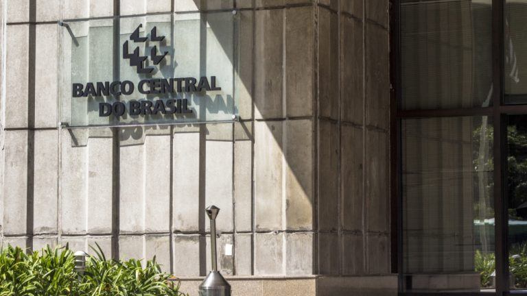 Abcripto Blasts Central Bank of Brazil’s 24-Hour Stablecoin Lock as ‘Disproportionate’
