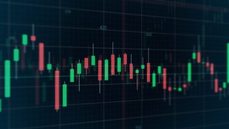 Bitcoin Faces Possible August Dip to $60K