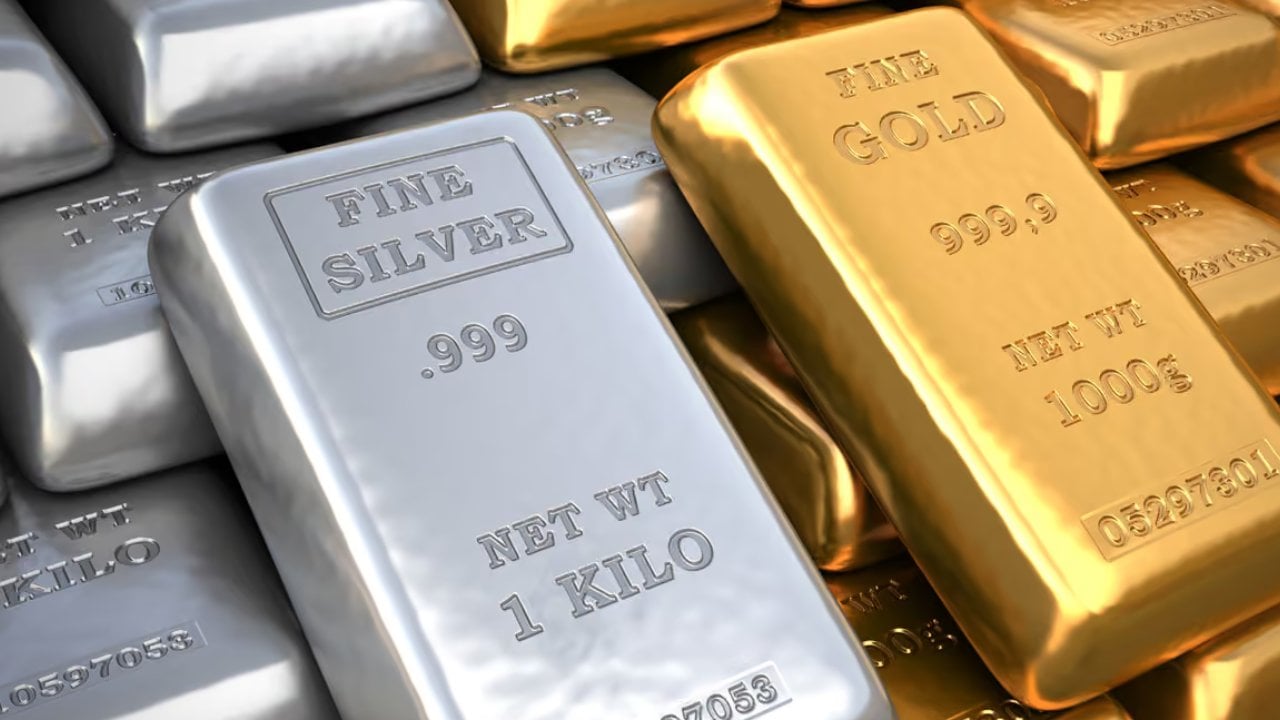 Robert Kiyosaki Eyes K Gold, 0 Silver as US Debt Nears T Robert Kiyosaki Eyes K Gold, 0 Silver as US Debt Nears T