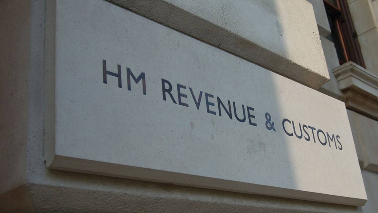 UK Reveals 240 Crypto Millionaires in First Official Tax Report