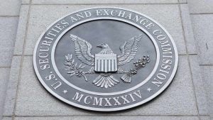 SEC Chair Pushes Crypto Exemptions to Bring Issuers Back to US SEC Chair Pushes Crypto Exemptions to Bring Issuers Back to US