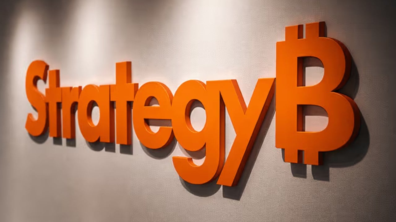 Strategy CEO Sees 7 Fall Catalysts Bringing Bitcoin More Life