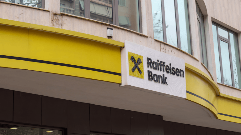 $228B Raiffeisen Bank Opens Crypto Door to 18 Million Customers