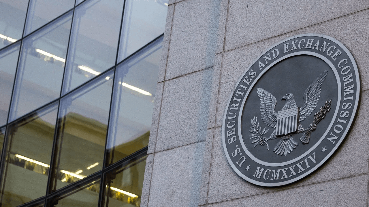 SEC Cracks Open the Door for Wall Street Stocks to Trade Onchain