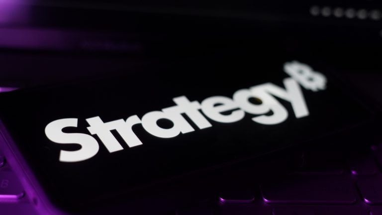 Saylor Strikes Back: Strategy Slams MSCI’s Flawed Index Test