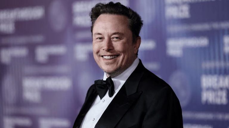 Elon Musk Adds $65 Billion in a Day to Reclaim Trillionaire Status