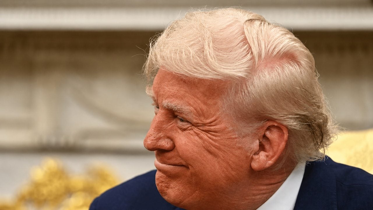 Bitcoin Climbs 13% Following Federal Reserve Rate Hike Criticized by Trump
