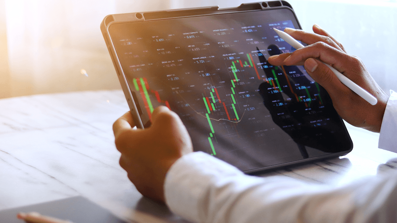 Tokenized Stocks Reach $3.84B as Apple, Microsoft Shares Go Live on Base